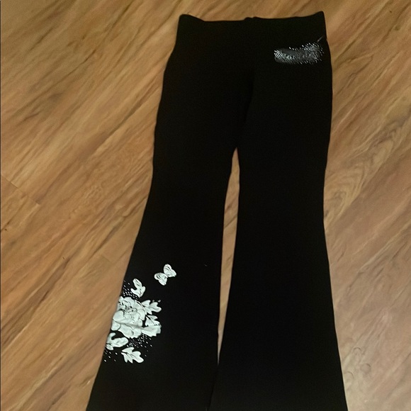 Black Floral Embellished Pants - Picture 4 of 4